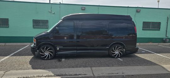 2002 GMC Savana