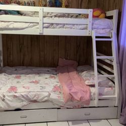 bunk bed