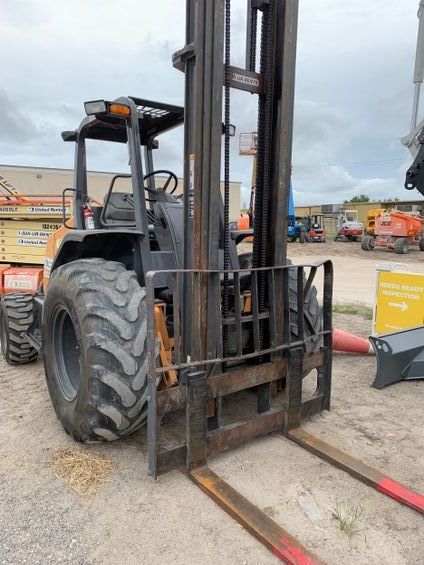FORKLIFT ROUGH TERRAIN 6000# 21-29'