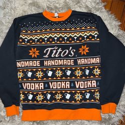 TITOS UGLY SWEATER MEDIUM 