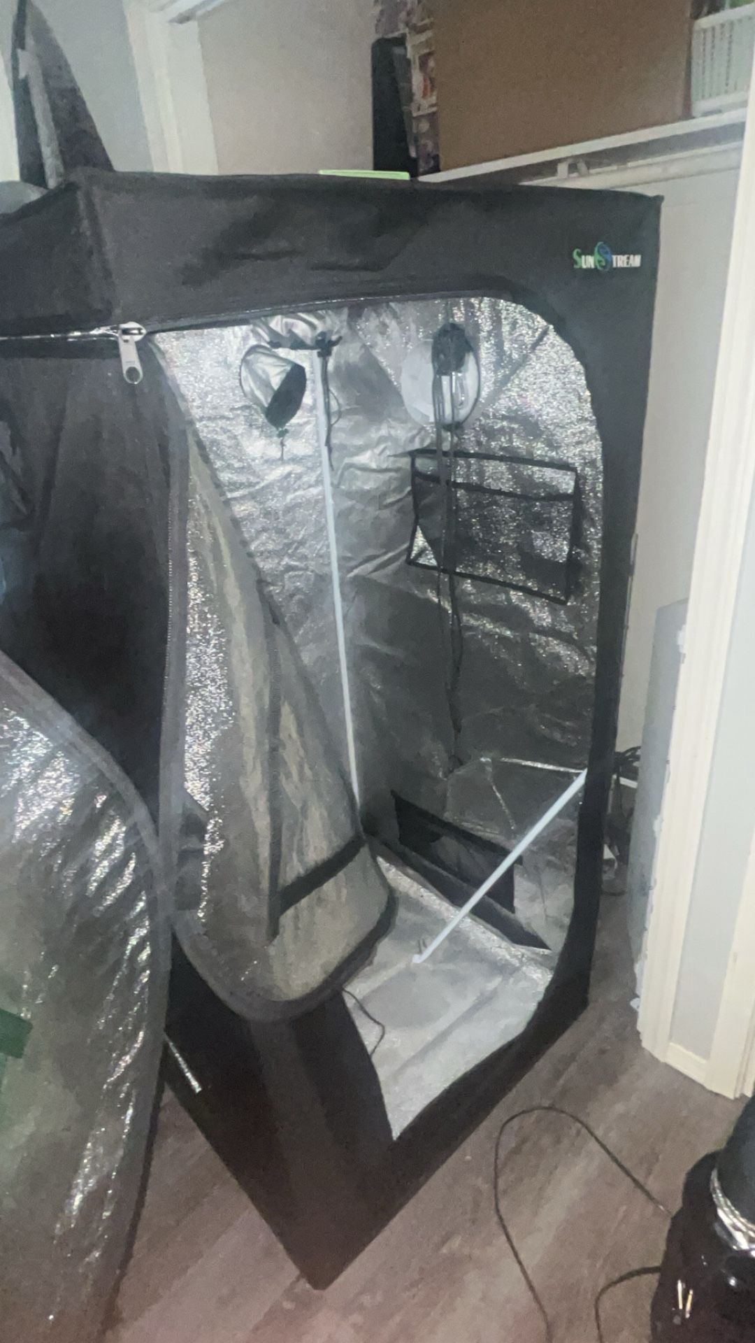 Grow Tent Setup