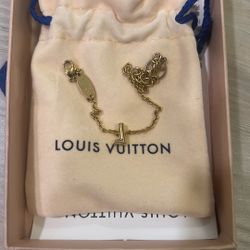 Lv Bracelet