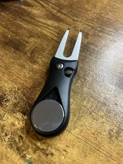 Pitch Mark Repair Tools