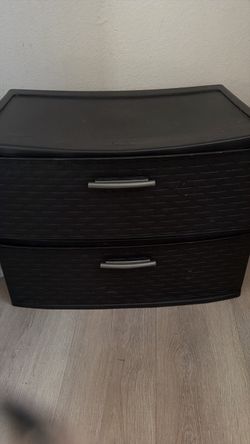 Plastic drawers