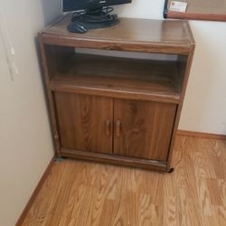 Rolling TV Stand 