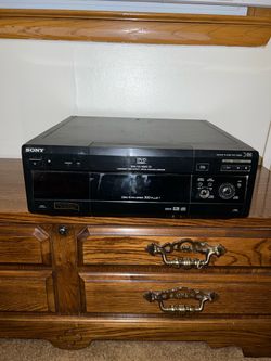 Sony DVP-CX860 Disc Explorer MegaStorage 300+1 DVD/CD Changer Player