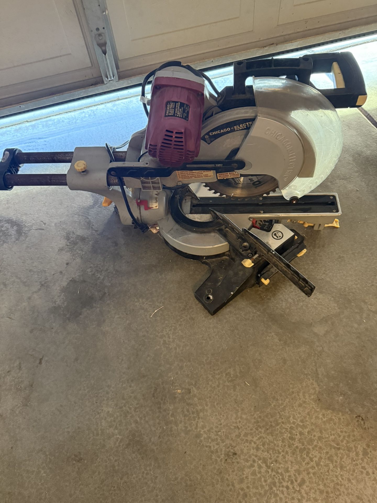 Chicago Sliding Saw