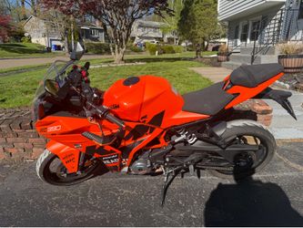 2023 KTM RC 390