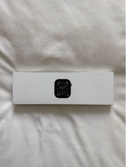 BRAND NEW! Apple Watch / Series 11 / (46mm)/ Gold Titanium