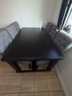 Brookwood Dining set 6 chairs table
