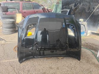 Dodge Ram 1(contact info removed)-25 Hood Hail Damage 