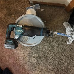 I Used Black And Teal Saw Cordless 