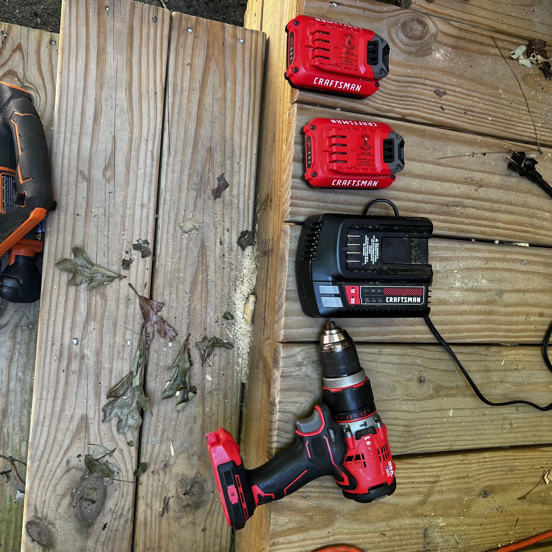 CRAFTSMAN V20 20-volt Max 1/2-in Cordless Drill (2 Li-ion Battery Included and Charger Included)