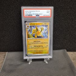 POKÉMON JOLTEON POKE BALL RARE #029