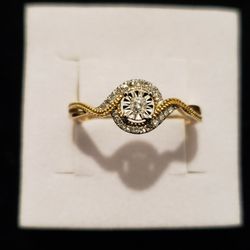 10kt Gold Diamond Ring 