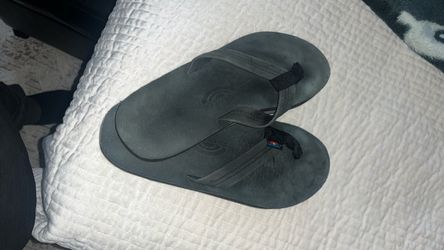 Men’s rainbow sandals