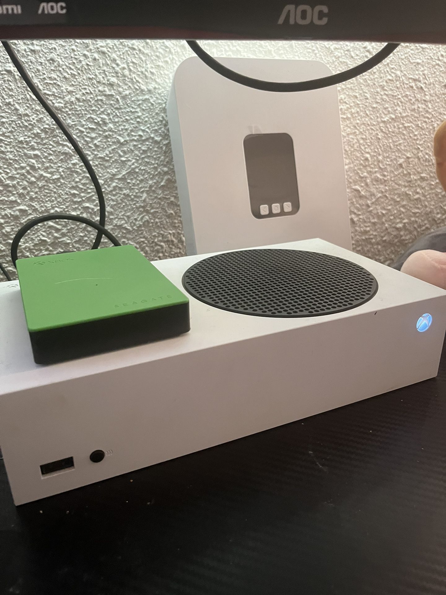 Xbox Series S 1080p Monitor And Tb Bundle 