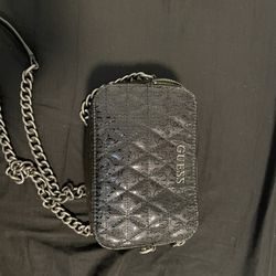 GUESS Purse 