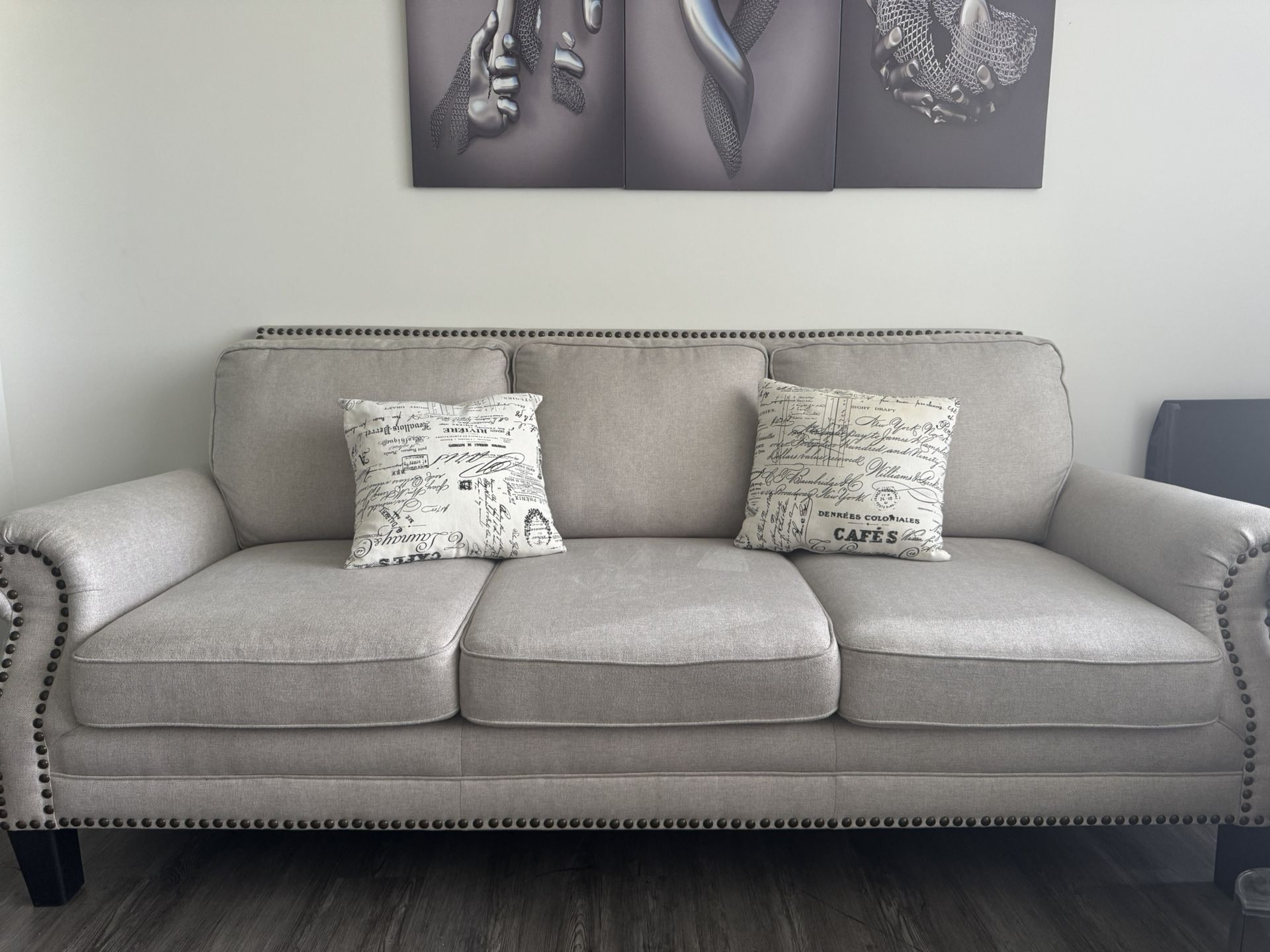 Couch/Sofa