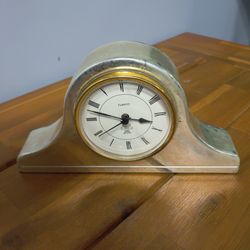 Vintage international silver Mantle Clock workS great 👍