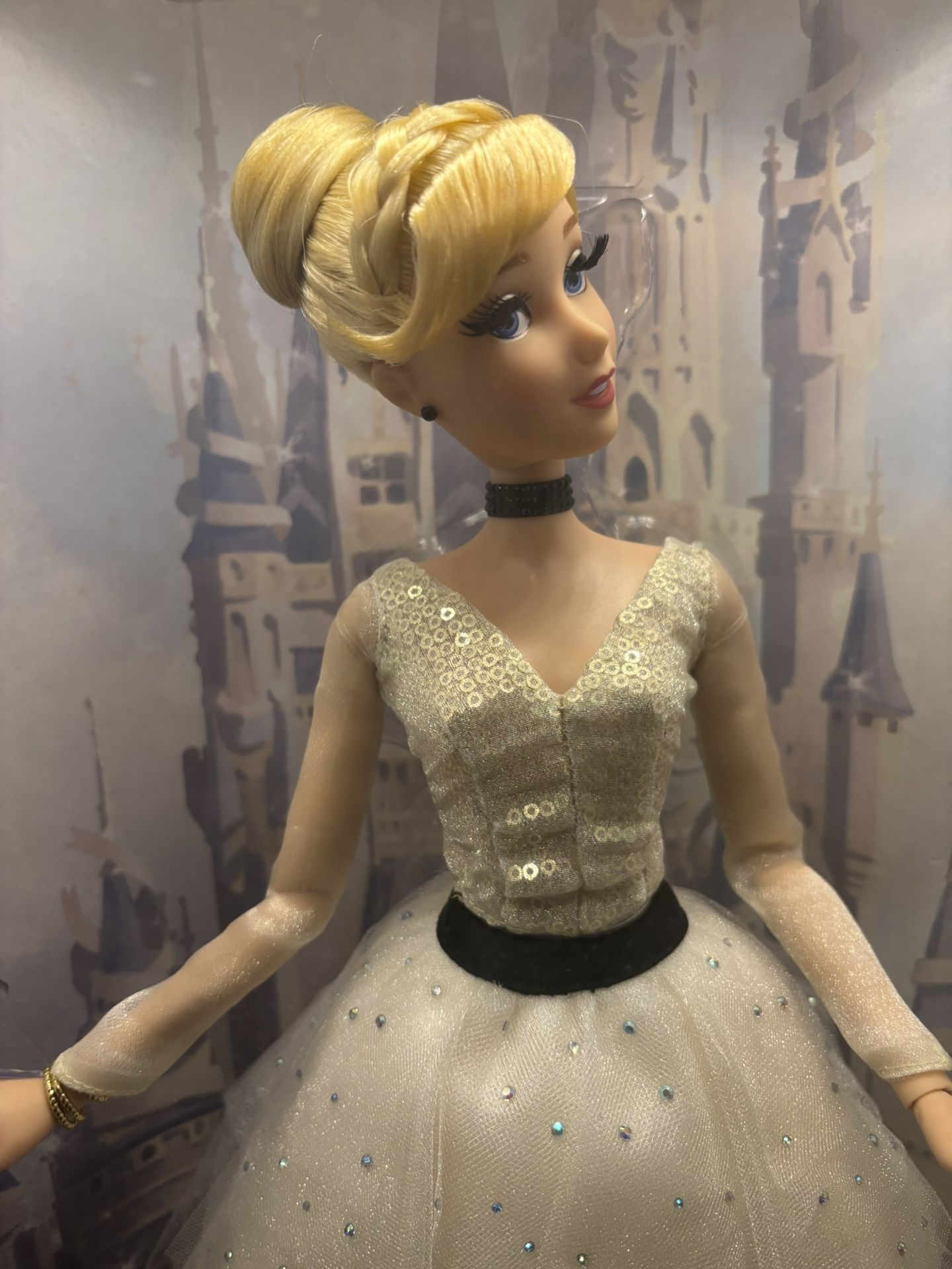 limited Edition Cinderella 17’’ Disney Store Doll