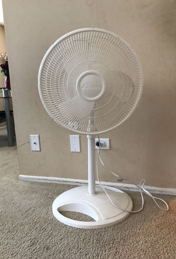 Galaxy 16 Oscillating Stand Fan For Sale In Hoffman Estates Il