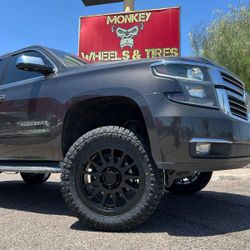 20x10 Rims And Tires 33/1250/20 MT