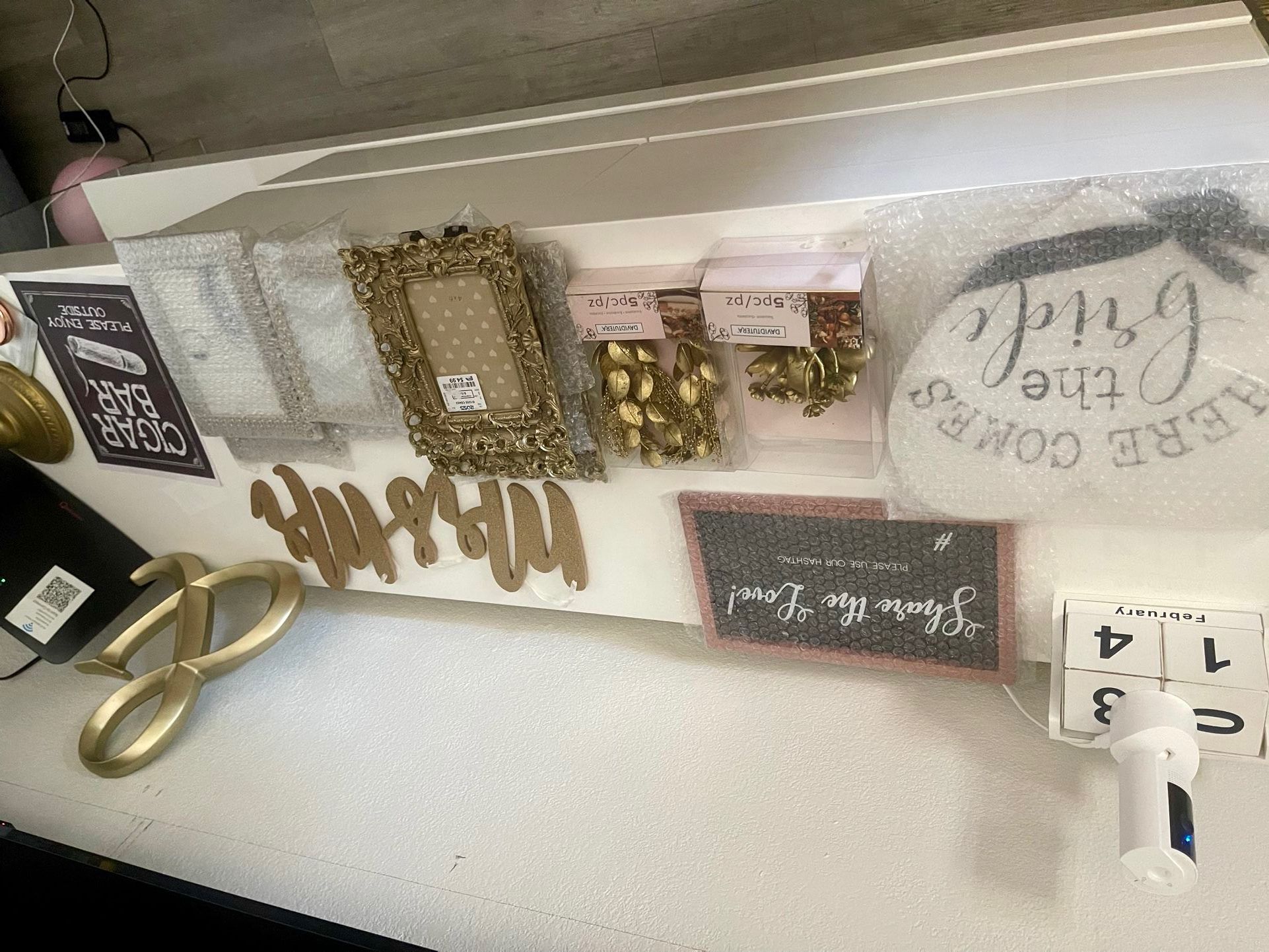 Wedding Registration Table Or Cigar Bar Decorations