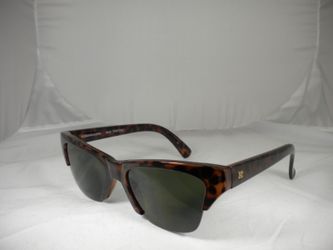 BCBGMAXAZRIA Women's Sunglasses Half Rim Tortoise