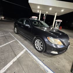 Lexus 2008 ls 460