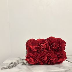 Vintage Jacqueline Ferrar Red Satin Floral Clutch🌹