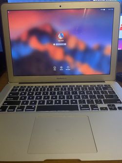 Mac book 13in