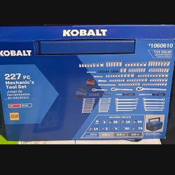 Kobalt 227 Pc Tool Set
