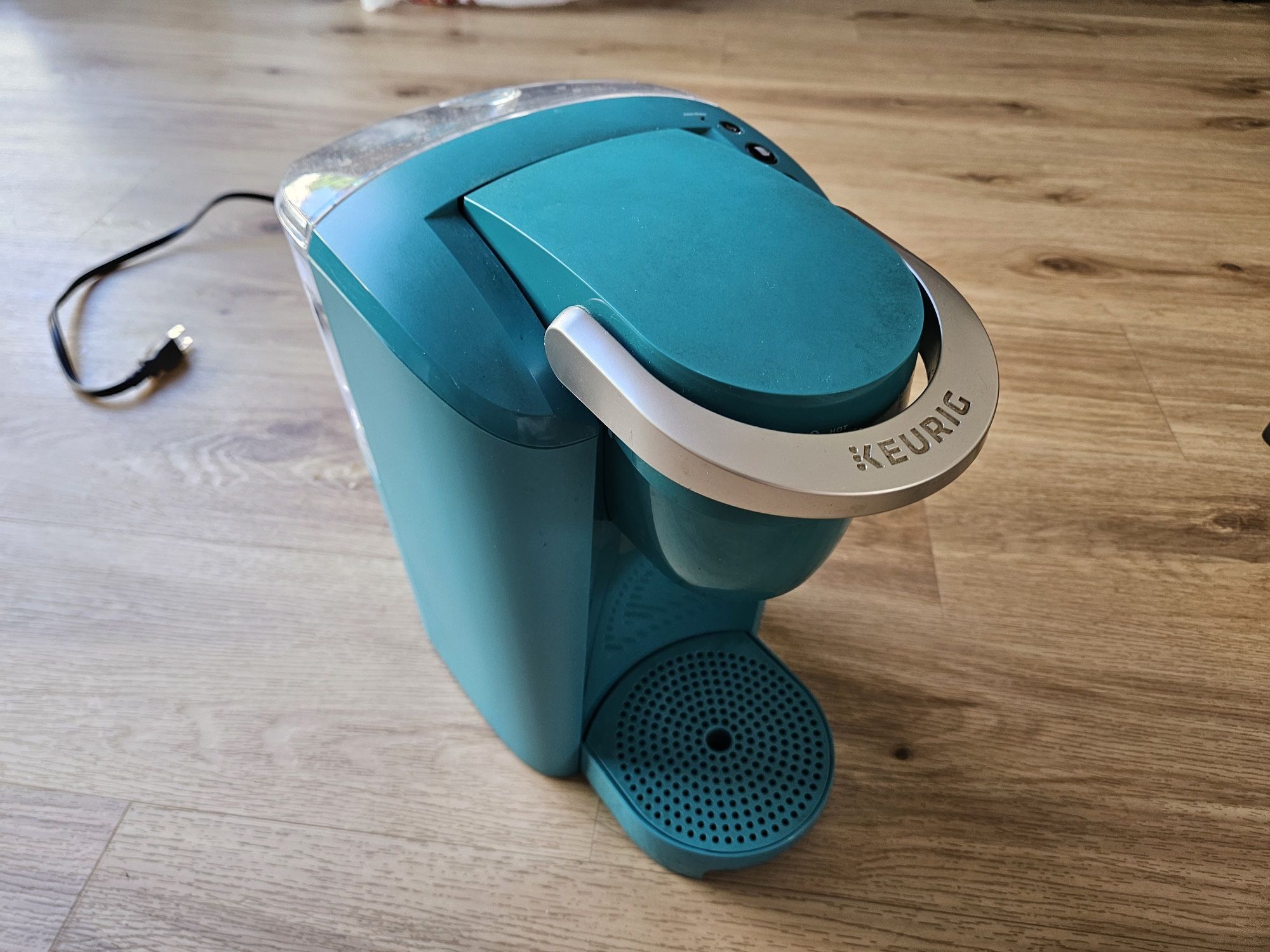 KEURIG Coffee Machine