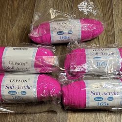 Le Paon Soft Acrylic Yarn | 165 Yards | Lot of 5 (825 Yards)