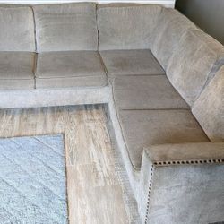 Sectional Sofa