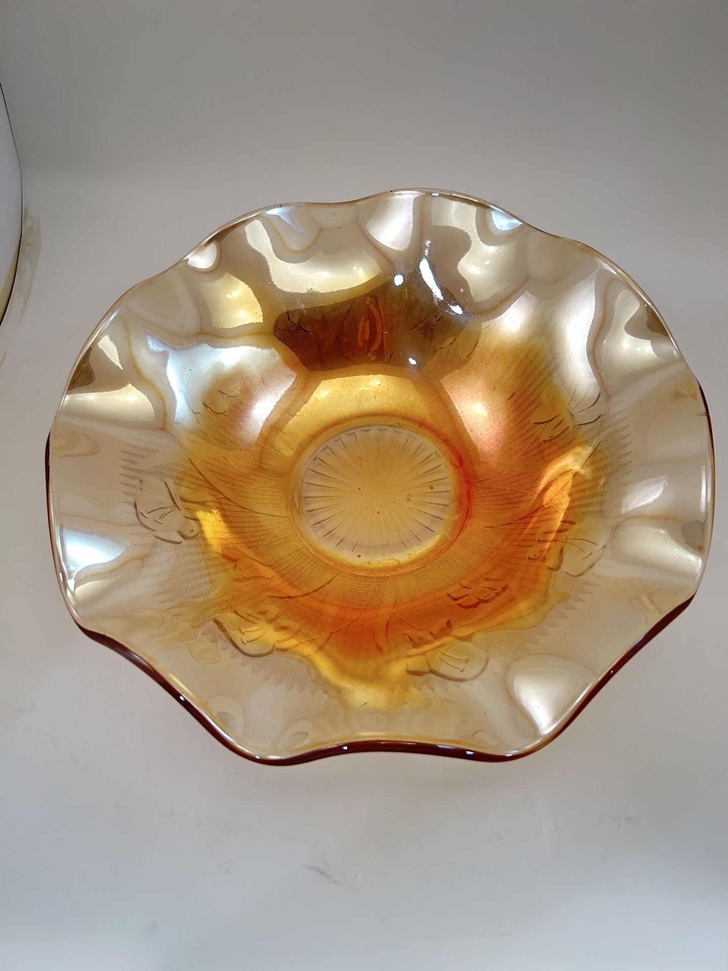 Vintage Carnival Glass Jeannette Bowl