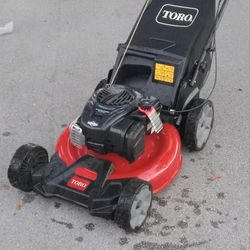Toro Self Propelled Gas Lawn Mower Like New $260 Firm!!