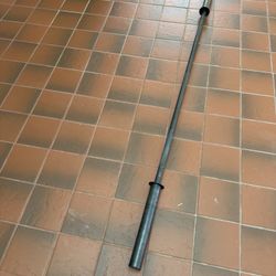 Olympic Bar. 2”. 7 Feet Long. It’s A Three-Piece Bar.  Solid Bar.