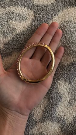 Bracelet With Pink Gem Stones