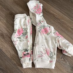 OshKosh B’gosh Sweat Suit Size 18M