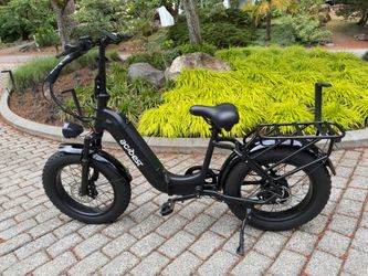 Actbest Knight Folding E-Bike — Fat Tire, Like New, Moving Sale