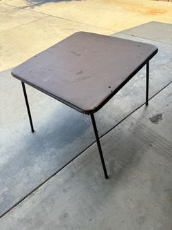 Card table