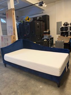 Day Bed