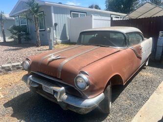 1955 Pontiac Cheiftain 2 door Hardtop