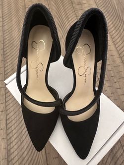 Jessica Simpson Black Suede Pointed-Toe Heels