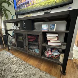 TV Stand/sideboard