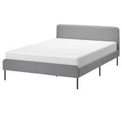 Bed frame with mattress 