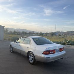 1999 Toyota Camry LE
