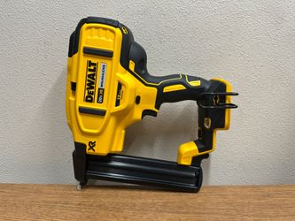 DEWALT DCN681B 20V MAX XR Lithium-Ion Cordless 18-Gauge Narrow Crown Stapler (Tool Only)